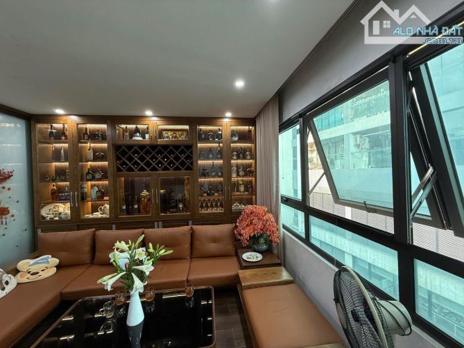 Bán nhà Cầu Giấy, dt60m, 8 tầng thang máy, ô tô vào nhà, kinh doanh, văn phòng. - 1
