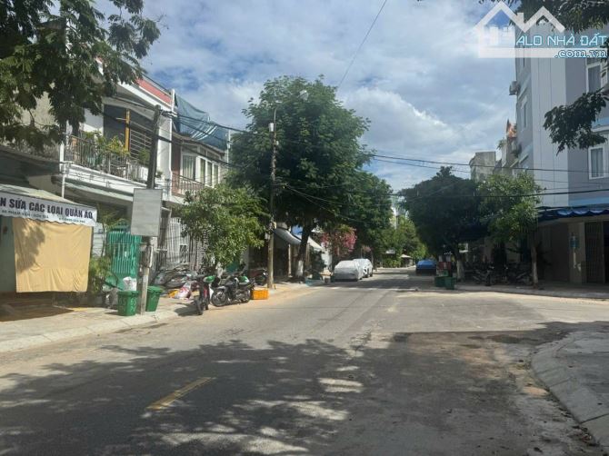 🏡 🌪️ BÁN ĐẤT TẶNG NHÀ GÁC ĐÚC MẶT TIỀN ĐƯỜNG PHẠM VẤN- GIÁ RẺ HƠN THỊ TRƯỜNG CHỈ 8 TỶ 2. - 1