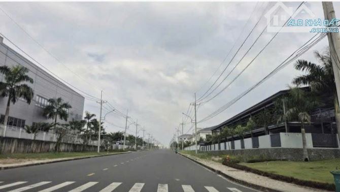 ♦️B.án lô đất gần 20.000m2 thuộc  Khu Công Nghiệp Hố Nai ,Trảng Bom ,Đồng Nai - 1