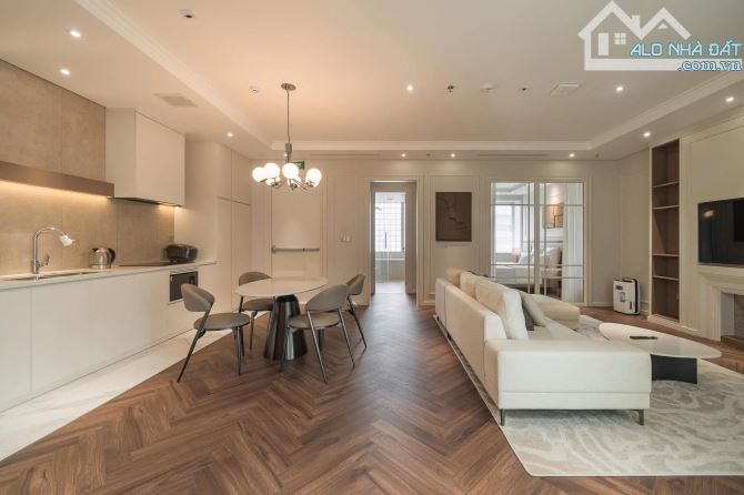 Bán nhà phố Huế , Toà nhà 10 tầng, 300m2 , mặt phố, gara ô tô, KD đỉnh, có hoàn công - 1