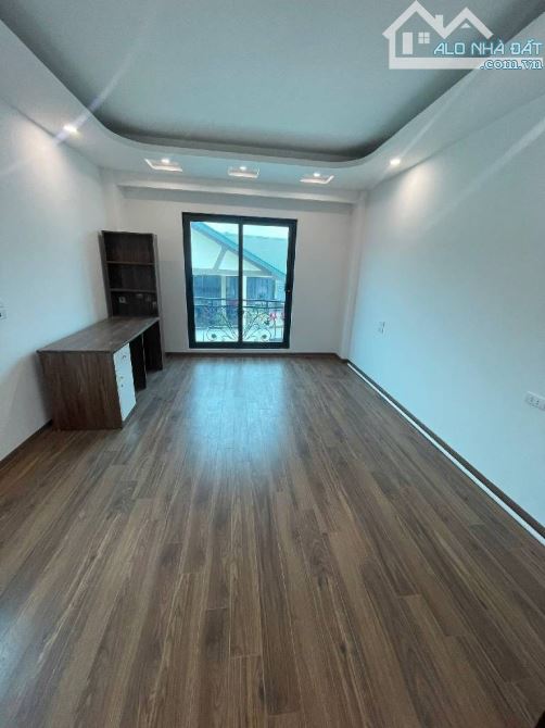 NHÀ LÔ GÓC AN KHÁNH 10M Ô TÔ NỘI THẤT RẤT ĐẸP - 1