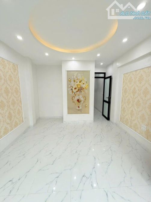 CHUYỆN LẠ CÓ THẬT KHU ĐÔ THỊ PHÂN LÔ XUÂN PHƯƠNG - 1