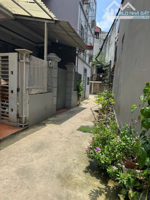 Bán Đất Vàng Cổ Nhuế, Gần Ô TÔ, Vị Trí Trung Tâm, Giá Đầu Tư, 56m2, Giá 8.7 Tỷ Có TL - 1