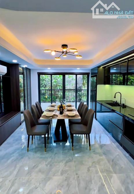 BÁN NHÀ CỔ LINH GIÁ 8.X TỶ, 40M2, MT5M, 6 TẦNG THANG MÁY, FULL NỘI THẤT, KINH DOANH - 1
