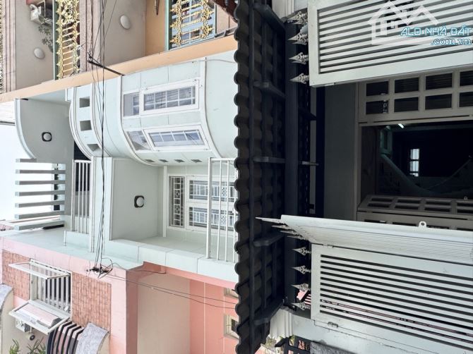 BÁN NHÀ - KHU VIP BÀU CÁT TÂN BÌNH - NGUYỄN HỒNG ĐÀO - 48M2 - 3 TẦNG - HẺM XE HƠI - 1