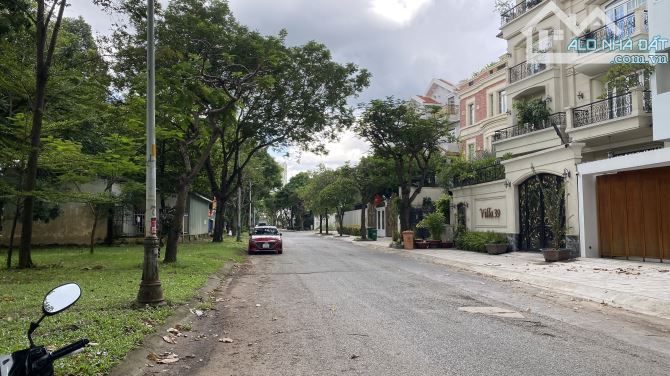Bán đất dự án Đông Thủ Thiêm đường Nguyễn Duy Trinh Quận 2 cũ gần chợ (281m²) 117.5 tr/m² - 1