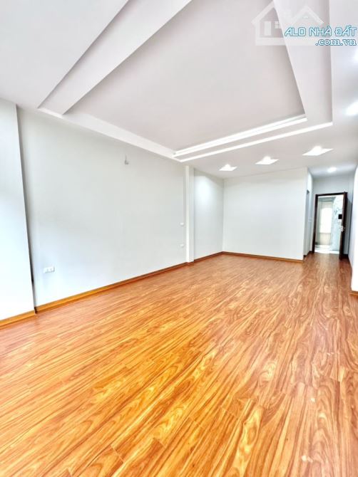 BÁN NHÀ ĐƯỜNG ĐỊNH CÔNG THƯỢNG. GARA Ô TÔ. NHÀ MỚI. THANG MÁY. 60M2 - 7 TẦNG. - 13