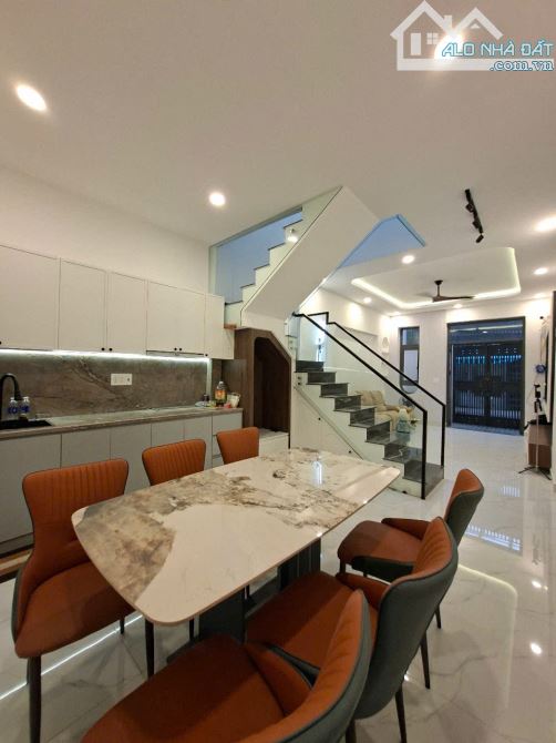 Gần ĐL Võ Văn Kiệt. 2 tầng (4x12m 48m²) hẻm ô tô 7m - chỉ 5 tỷ - giáp Q5, Q6, Quận 8, Tên - 14