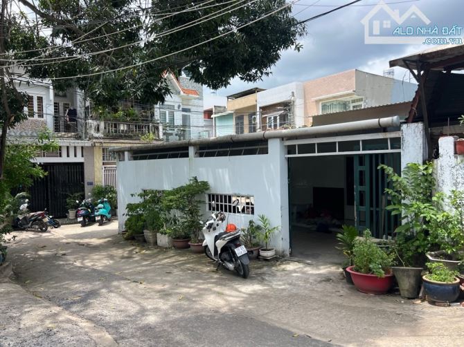 Bán đất Nguyễn Xiển, Long Thạnh Mỹ,  Quận 9, 225m2, HXH, Lô góc 2 mặt tiền,chỉ 9 tỷ 800 TL - 2