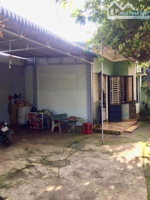 Gần 500m2 Ywang, thổ cư 300m2. Bên hông trường học Nguyễn Trường Tộ - 2