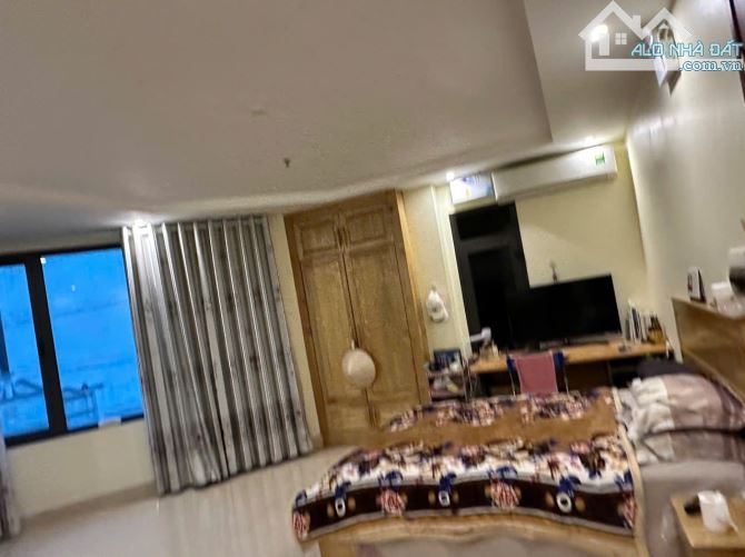 Bán khách sạn 7 tầng góc nhìn vườn hoa Hòa Đình DT,112m,MT,7m, Hướng ĐN&TN,Giá,34,5 tỷ - 2
