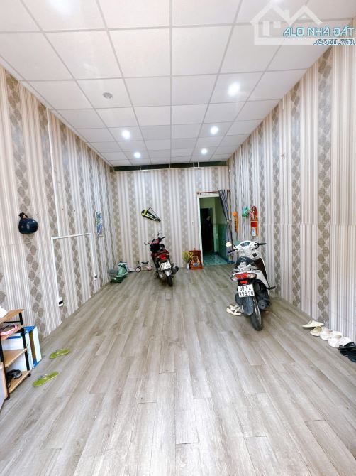 Bán Nhà khu Vip D2D Gần trục đường N1 P-Thống Nhất - Biên Hoà. Giá 4 tỷ 990. - 2