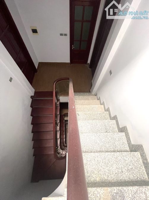 Biệt thự Phùng khoang. Nam từ Liêm 135m 5 tầng 29.5 tỷ.kinh doanh đẹp.tiện ích .phố ăn . - 2