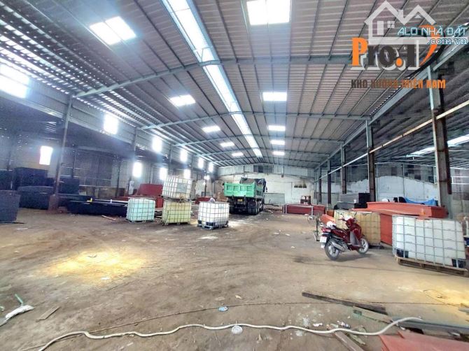 Cho Thuê Xưởng 2800m2 cách cầu đồng nai 8km. - 2