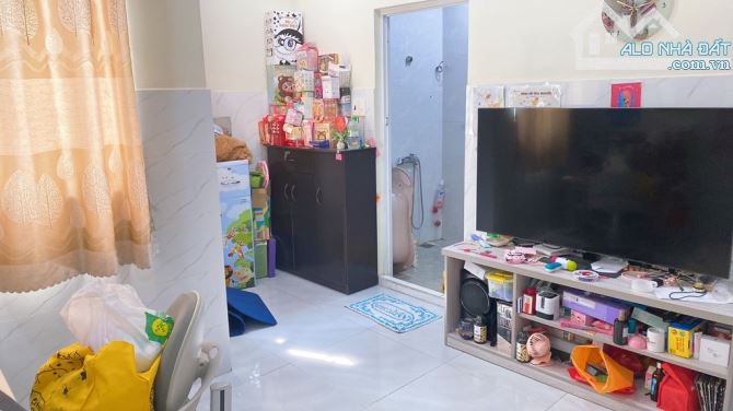 Hẻm Thông Thoáng - Khu Cao Tầng - Gần Chợ Phạm Văn Hai - 2