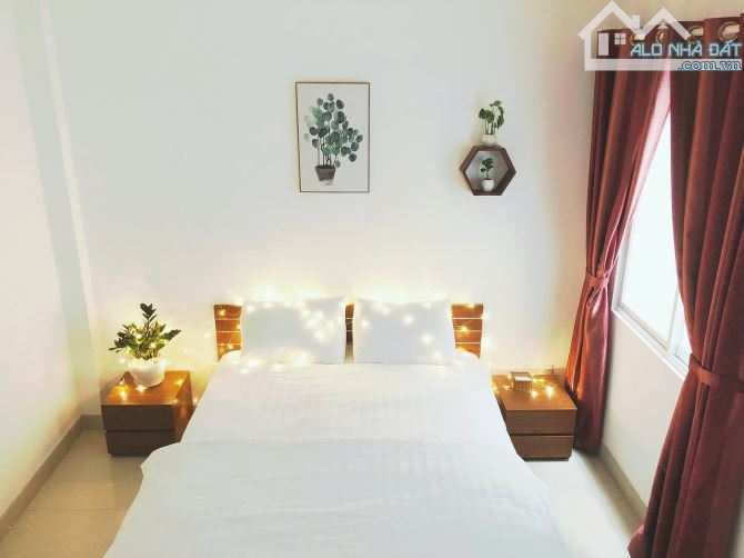 Nhà Đẹp Đường Hoàng Văn Thụ. 6 Tầng - Thang Máy. Diện Tích: 4.2*18m . Chỉ 15 Tỷ - 2