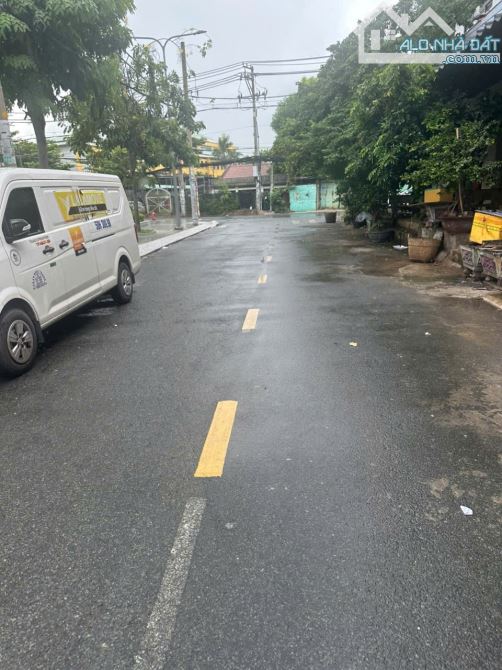 Bán nhà đường nội bộ khu Bình Phú phường 10 quận 6 DT sàn 242 giá 12.5 tỷ thương lượng - 2