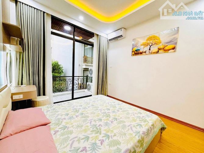 BÁN NHÀ SÀI ĐỒNG GIÁ 7.X TỶ, 50M2, MT4M, 5 TẦNG, FULL NỘI THẤT, GIÁ VỠ NỢ - 2