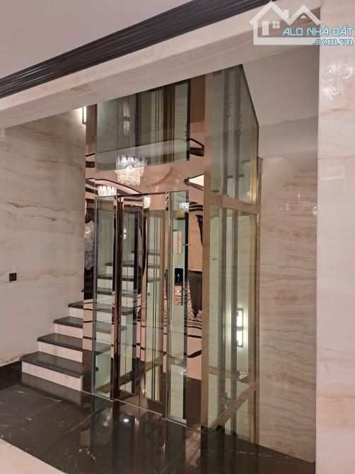 BÁN NHÀ CỔ LINH GIÁ 8.X TỶ, 40M2, MT5M, 6 TẦNG THANG MÁY, FULL NỘI THẤT, KINH DOANH - 2