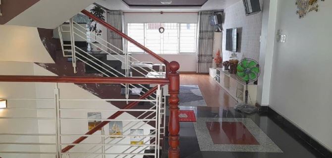 Bán nhà Hẻm xe tải Dương Quảng Hàm- Chợ An Nhơn- 76m2 x 4 tầng- Khu an ninh chỉ 12 tỷ. - 2