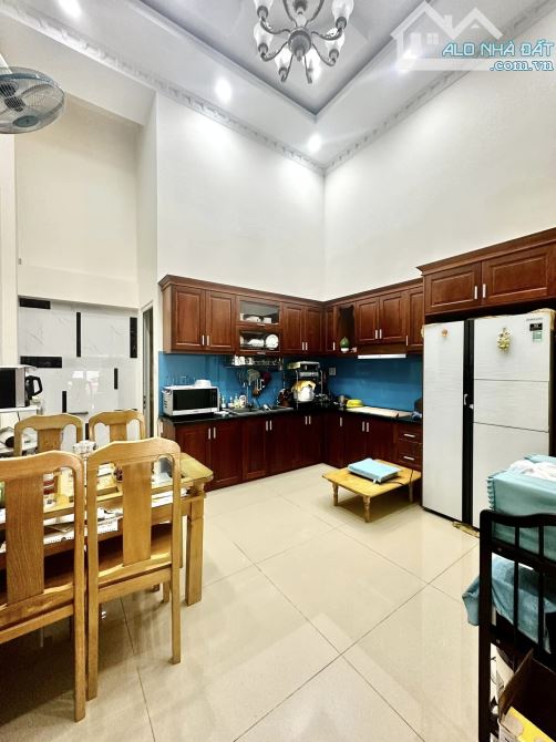 Bán Nhà Đường Số 22 Linh Đông Ngang 4,3m 4 Tầng Đường Ô Tô 5m Chỉ Nhỉnh 6 Tỷ - 2