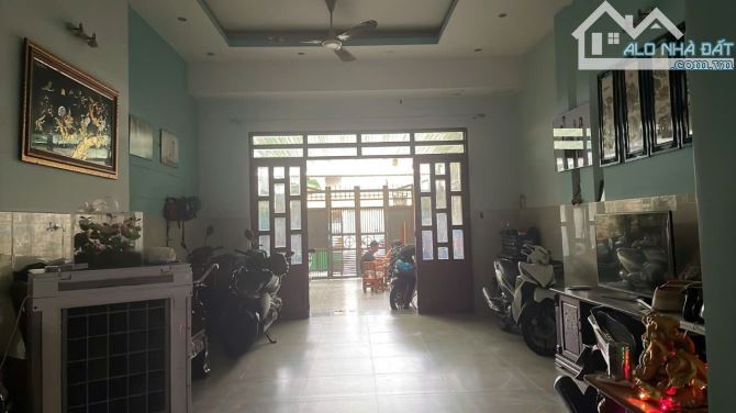 Bán Gấp nhà mặt tiền Đ số 13 ngay Aeon Tân Phú nhựa 10m thông KD 125m2,4 Tầng 12 tỷ 7 - 2
