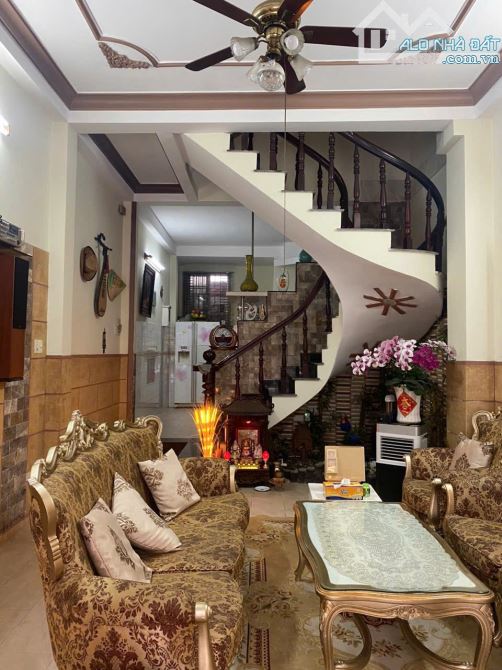 Bán nhà hẻm 198 Thoại Ngọc Hầu, phường Phú Thạnh, quận Tân Phú dt 4x16m 3 lầu giá 8,6 tỷ - 2