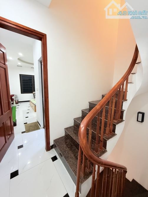 🌟 SIÊU HIẾM ! nhà đẹp Lê Đức Thọ 34m - 7,5 tỷ, ô tô - mặt phố cách 20m, ở ngay. - 2