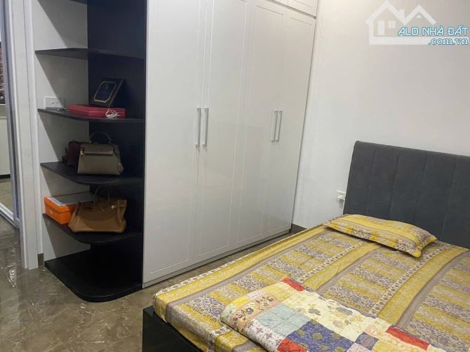 4.7 Tỷ Tập Thể Ba Đình💥2 Ngủ+WC Khép Kín💥Nhà Đẹp💥70m2💥Sổ riêng💥Có THƯƠNG LƯỢNG - 2