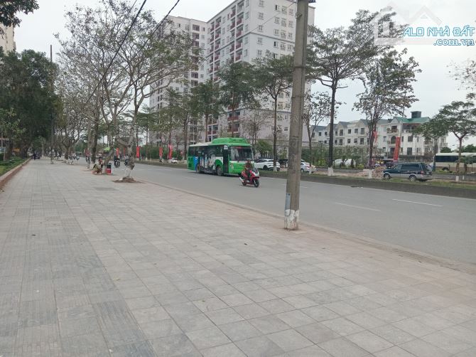 Bán đất MP Tân Mai (Đường Vành đai 2.5 sắp hoàn thành )1150m2, MT 30m,(Giá Đầu Tư - 90 tỷ) - 2