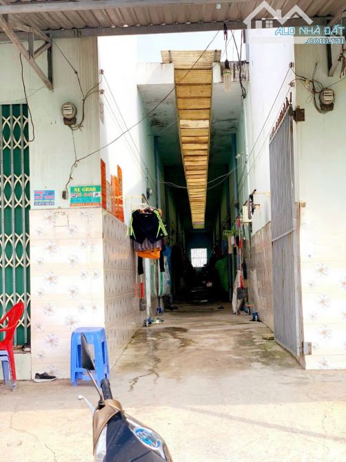 Trọ 10x50 có 20 phòng cho thuê kín giá để lại chỉ 5.2 tỷ khu vực Đức Hòa Đông - 3