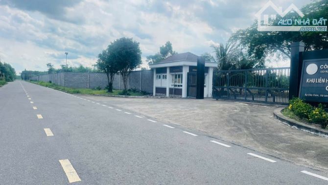 Đầu tháng lên lô đất Đẹp đường nhựa tim vàng vị trí Vàng. Xã Đất Đỏ - TP. HCM. Dt: 195m2 t - 3