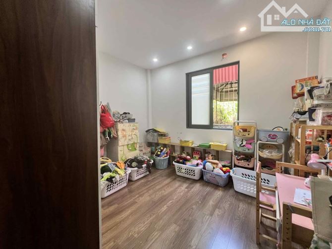 Bán Nhà Đẹp, Gần Hồ, Ô Tô Vào, Lạc Long Quân, Tây Hồ, 58 x 4 tầng, mt 4m, 15.3 tỷ - 3