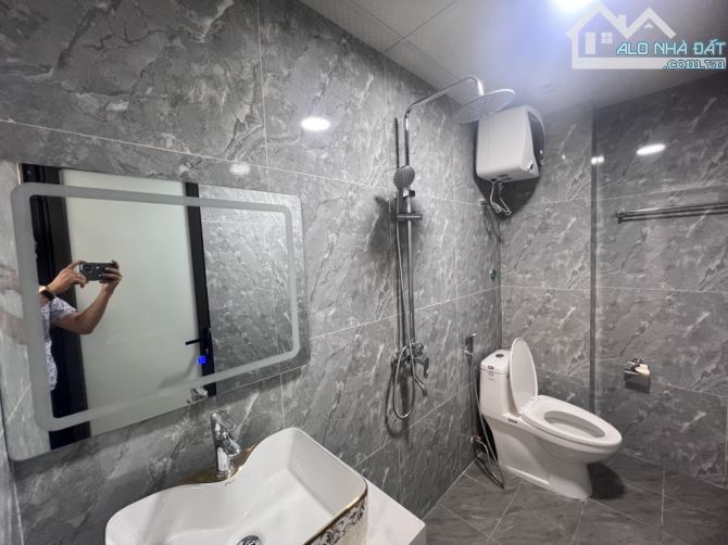 Giảm giá 100 triệu chủ cần bán Gấp nhà Thạch Bàn LB - 3