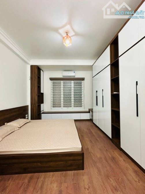 TRẦN CUNG CẦU GIẤY, LÔ GÓC 5 TẦNG 40M2, VÀI BƯỚC TRÂN RA PHỐ Ô TÔ TRÁNH. Nhỉnh 9 tỷ - 3