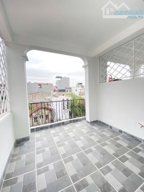 🔥**SỐC GIÁ - 5 TẦNG ĐƠN LẬP, CHỈ 5.2TỶ NGAY NGÃ 4 CANH!**🔥 - 3