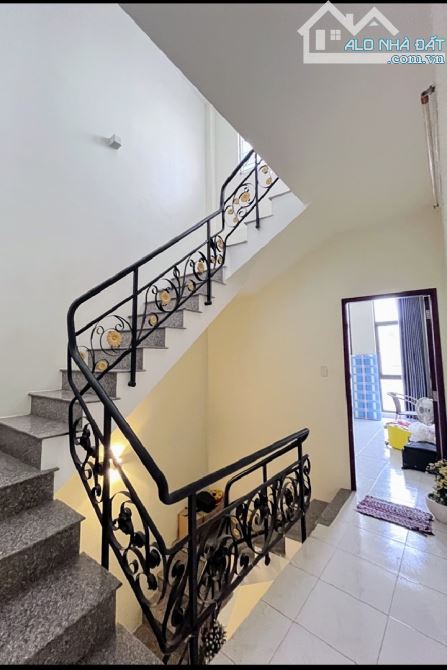 KHÔNG CÒN CĂN THỨ 2! HXT Tránh Sát Tạ Quang Bửu Quận 8 Ngang 4x28m Nở Hậu 5Tầng Nhỉnh 8 tỷ - 3