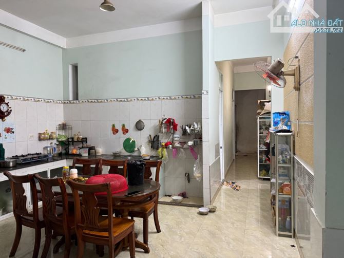 🏠 BÁN NHÀ 3 TẦNG ĐA MẶN 6 – GẦN BÙI TÁ HÁN, LÊ VĂN HIẾN – 100M² – ĐƯỜNG 7.5M – GIÁ TỐT! - 3