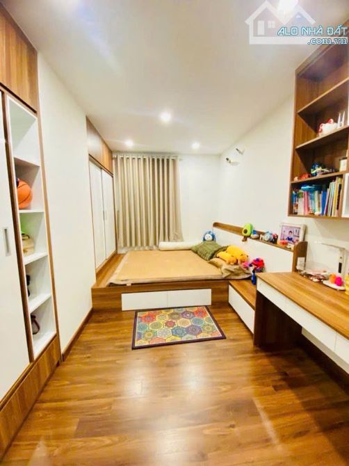 🏡 BÁN NHÀ KHU CỬA BẮC – Q.BA ĐÌNH – NGÕ RỘNG, MẶT TIỀN LỚN - DT 40m2, GIÁ CHÀO 6,XX Tỷ - 3