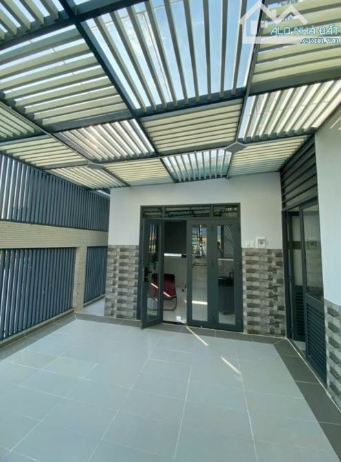 BÁN NHÀ NGANG HIẾM 9.1M – TỔNG DT 140M2 THÂN NHÂN TRUNG – NGAY GA T3 - 3