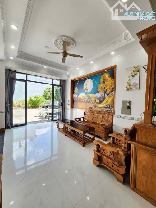 6,5Tỷ TL🔥Bán nhà 1 Trệt 2 Lầu_80m2_Full nội thất KDC Phú Hồng Thịnh, p.Bình An, Tp.Dĩ An - 4