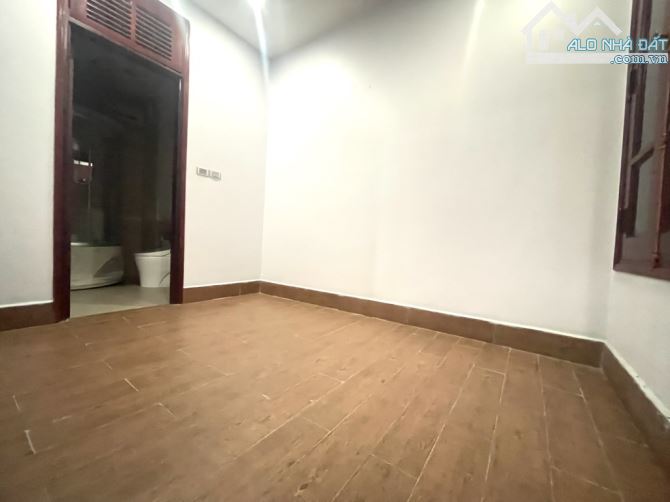 Biệt thự Phùng khoang. Nam từ Liêm 135m 5 tầng 29.5 tỷ.kinh doanh đẹp.tiện ích .phố ăn . - 4