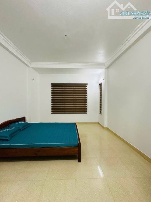 TRẦN CUNG CẦU GIẤY, LÔ GÓC 5 TẦNG 40M2, VÀI BƯỚC TRÂN RA PHỐ Ô TÔ TRÁNH. Nhỉnh 9 tỷ - 4