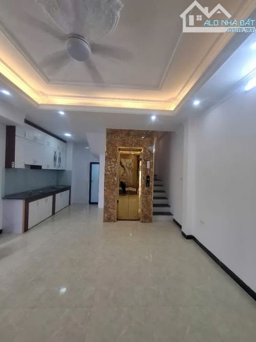 Bán nhà Thạch Bàn 35m 6 tầng mặt 7.2m 9.8 tỷ thang máy ô tô tránh kinh doanh - 4