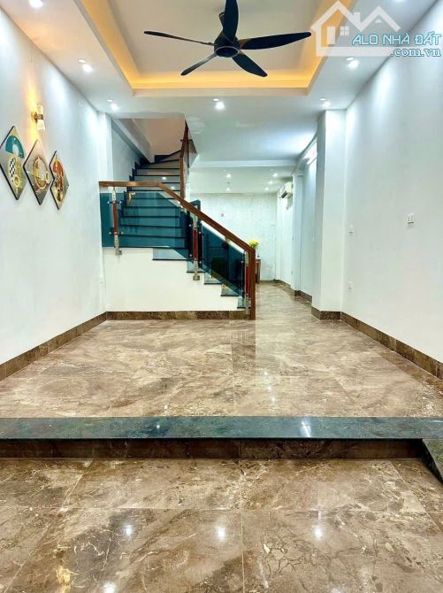 NHÀ PHÂN LÔ KHU NGỌC HÀ BA ĐÌNH - MẶT NGÕ THÔNG KINH DOANH - Ô TÔ ĐỖ CỬA - 4