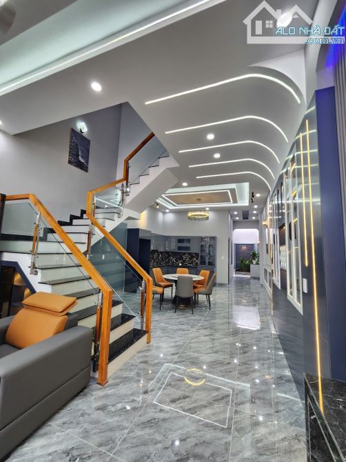 7,3Tỷ TL🔥Bán nhà 110m2 Full Công Năng, KDC gần vòng xoay An Phú 1km, p.An Phú_Tp.Thuận An - 4