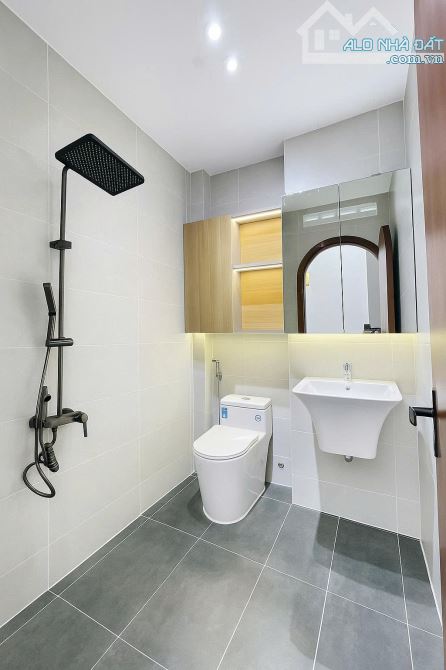 Bán nhà hẻm xe hơi đường Thống Nhất, Gò Vấp, nhà mới đẹp, nở hậu, chỉ 4 tỷ hơn - 4