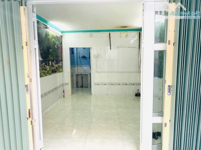 KÈO NGON HẼM XE MÁY 1 SẸC ĐƯỜNG SỐ Ô TÔ ĐỖ CÁCH CHỈ HƠN CHỤC CĂN NHÀ RẤT HIẾM CÓ NHÀ VỊ TR - 4