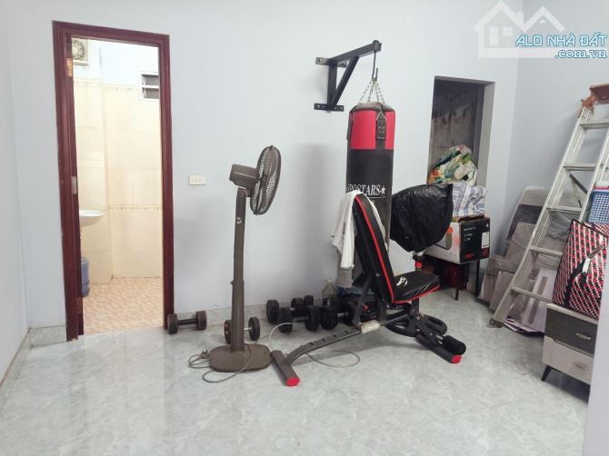 Hai thoáng ô tô lùi cửa ba bước ra phố Trung Văn, Nam Từ Liêm DT: 45m2 x 4t - 5 ngủ - 4