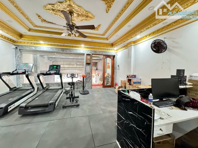 Giảm 3 TỶ còn 27 TỶ đường 16m Nguyễn Kiệm 127m2 ngang 6.5m 6 lầu T.máy ngay BV 175. - 4